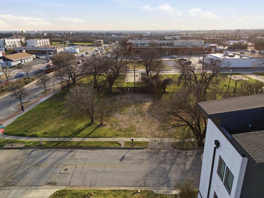 Moodie & Evans #1 Sub - Land