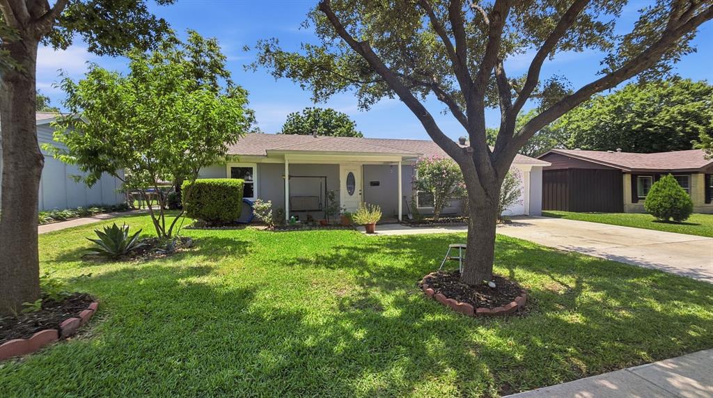 1815 Delmar Drive