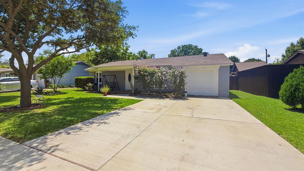 1815 Delmar Drive