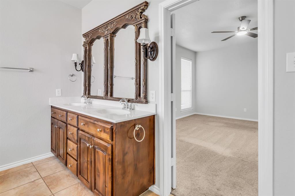 Alexandra Meadows - Residential Lease