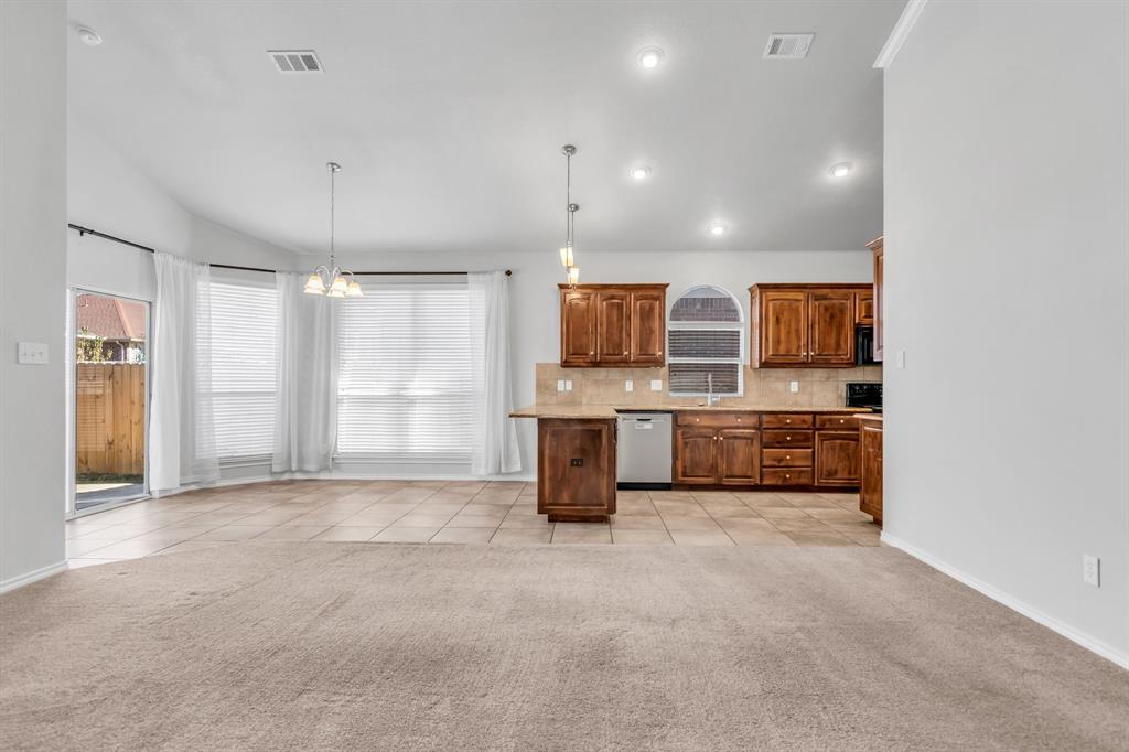 Alexandra Meadows - Residential Lease