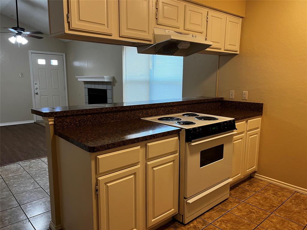 Bryan Place In Cedars Rev - Residential Lease