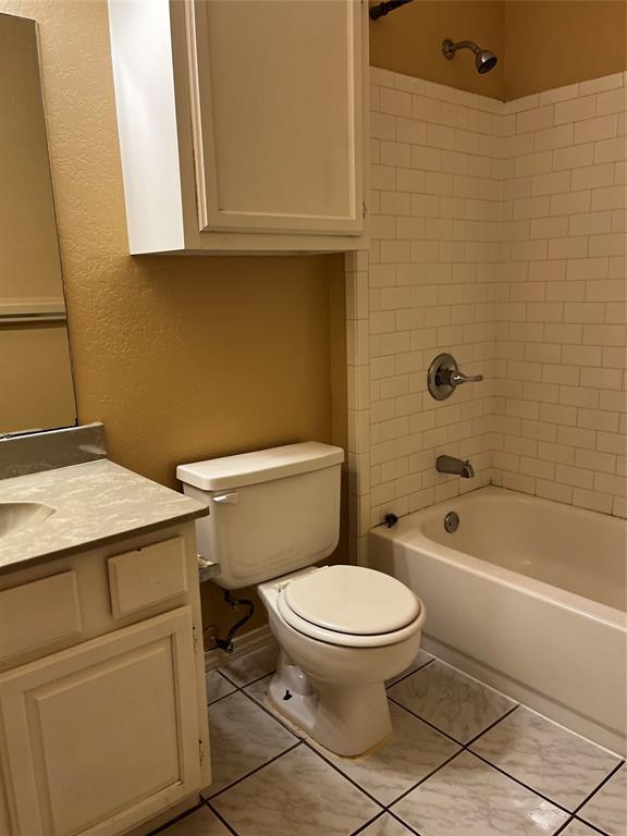 Bryan Place In Cedars Rev - Residential Lease