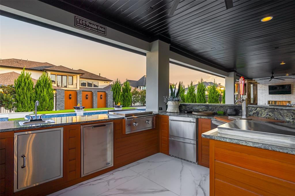 The Hills Of Kingswood - Residential