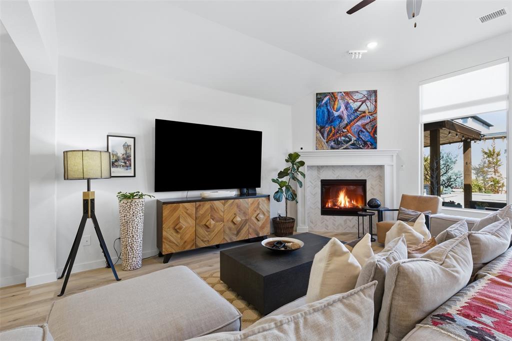 Tavolo Park - Residential