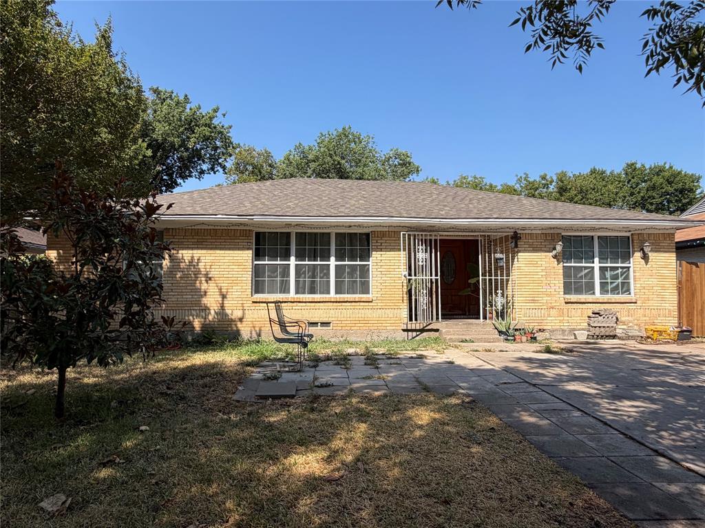 1333 Springlake Drive