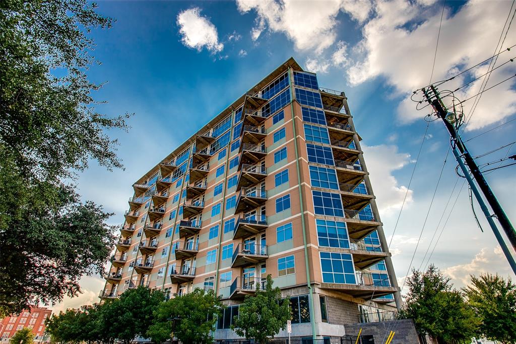 Beat At The South Side Station - Residential