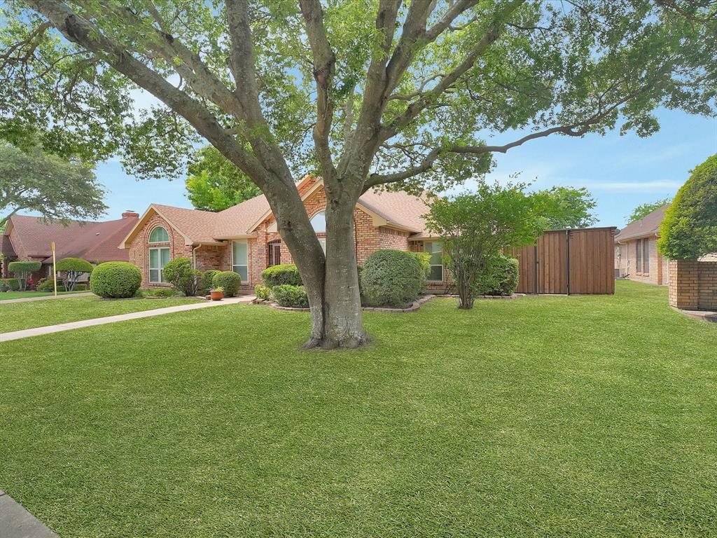 1304 Carriage Creek Drive