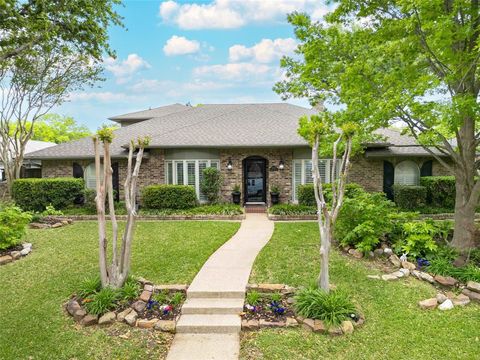 10011 Hickory Crossing Dallas TX 75243