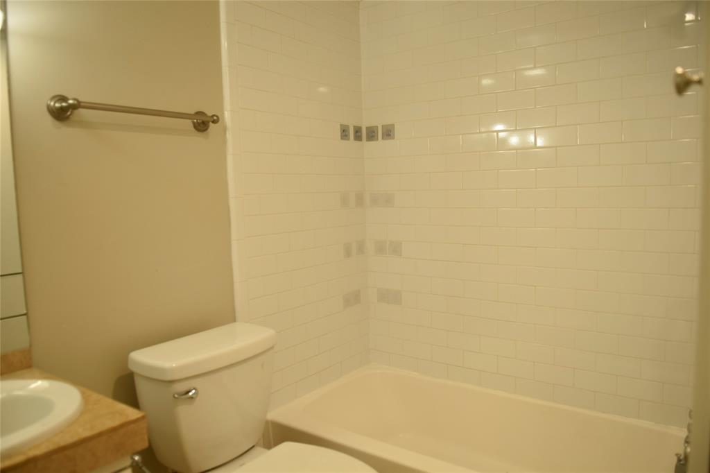 El Camino Real - Residential