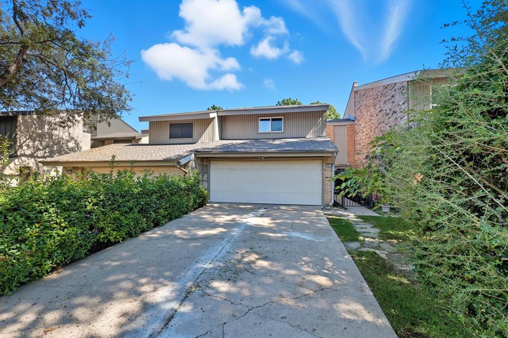 2955 Country Place Circle