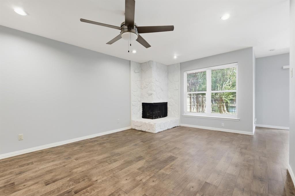 2955 Country Place Circle