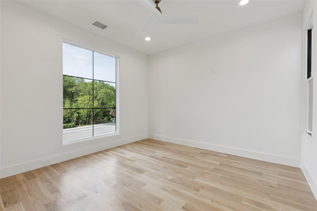 LAKEWOOD HEIGHTS - Residential