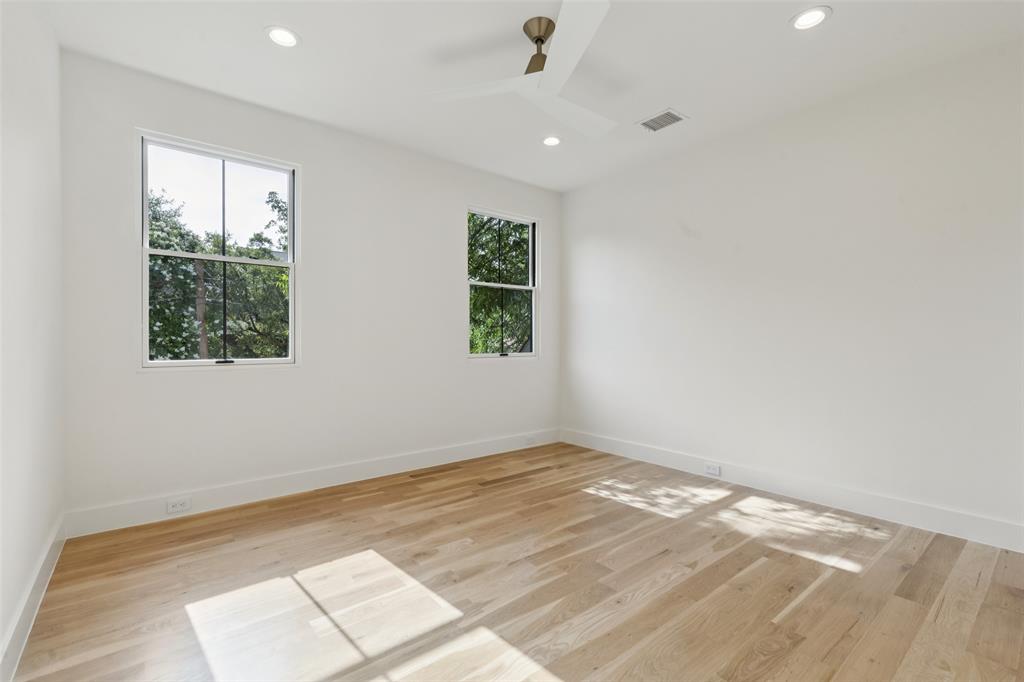 LAKEWOOD HEIGHTS - Residential