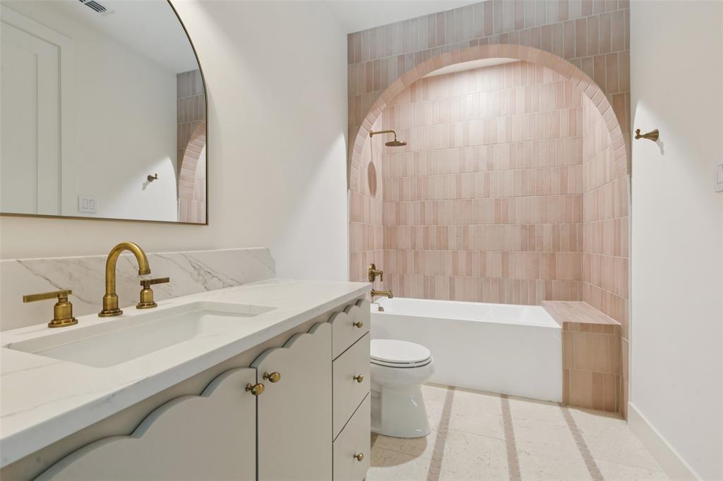 LAKEWOOD HEIGHTS - Residential