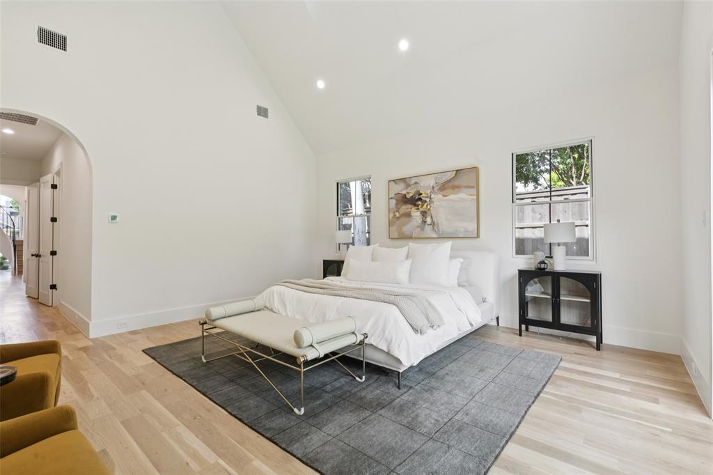 LAKEWOOD HEIGHTS - Residential