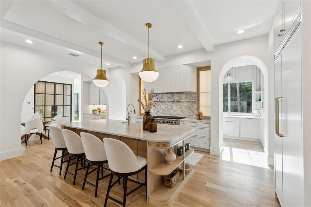 LAKEWOOD HEIGHTS - Residential