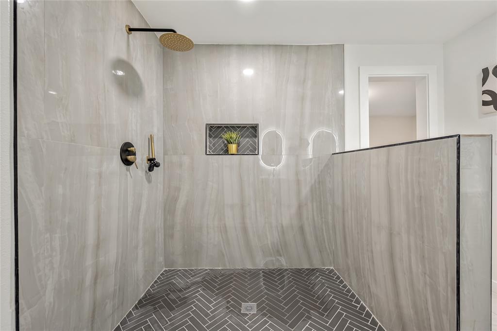 Chamberlain Arlington Heights 2nd - Residential