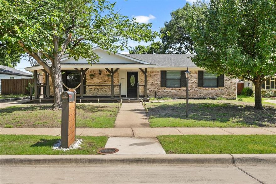 Imagine sipping your morning coffee on a peaceful front porch, soaking in the quiet charm of your neighborhood — Welcome Home!
This inviting 4-bedroom, 3-bathroom residence is nestled in a sought-after Dallas neighborhood just minutes from White Rock Lake. With its classic layout and warm character, it offers comfort, flexibility, and space to grow.
One of the home’s most unique features is the flex suite with its own private entrance and full bathroom, perfect for guests, a home office, or a cozy retreat for extended family.
Step outside and fall in love with the backyard setup: a gated side driveway and two rear gates from the alley offer plenty of secure parking. The covered patio with a built-in grill and outdoor kitchen is perfect for weekend cookouts or laid-back evenings under the stars. A 10-ft privacy fence surrounds the yard, giving you peace, seclusion, and room to unwind.
This move-in ready home is clean, functional, and full of potential—a rare opportunity in an incredible location. Schedule your showing today and see why this home is one you don’t want to miss!