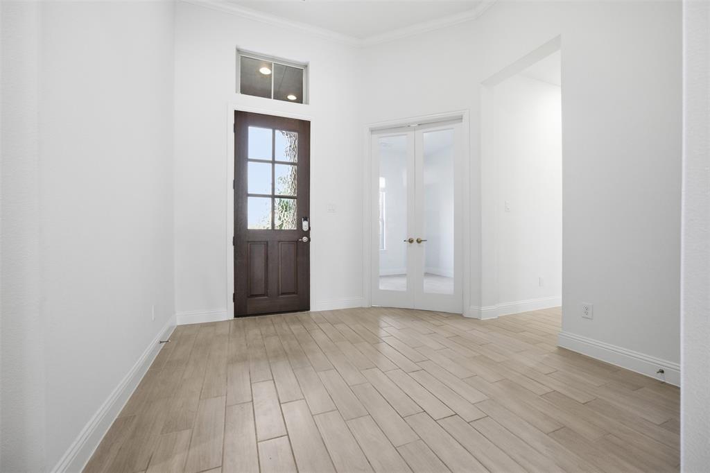 208 Sequoia Drive