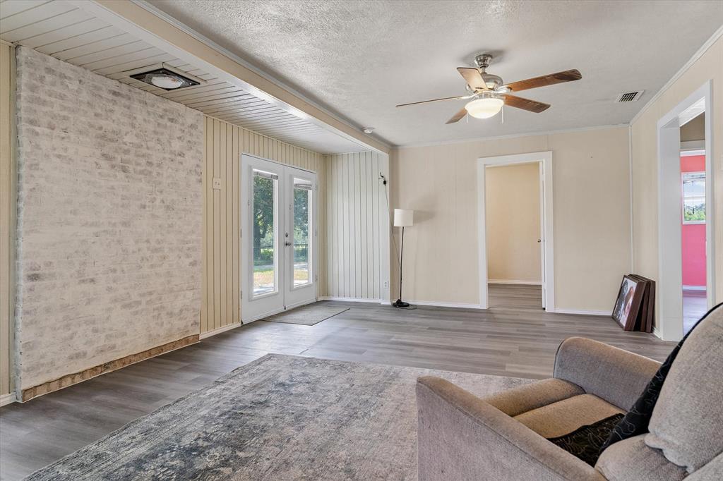 S Wolfe Surv Abs #936 - Residential