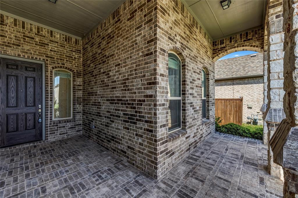 1233 Carinna Drive