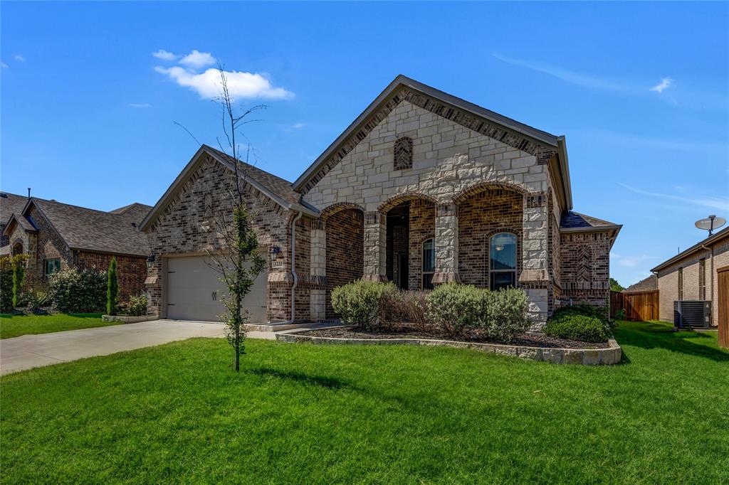 1233 Carinna Drive