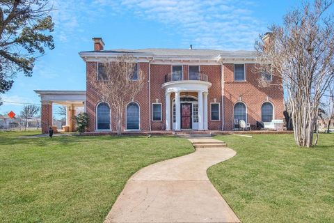 A home in Coleman