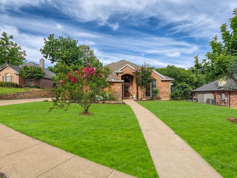 7613 Woodhaven Drive