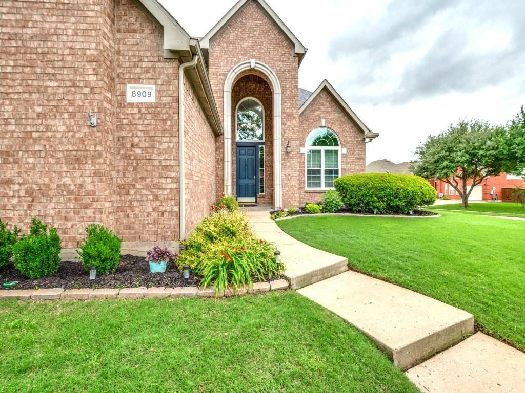 8909 Preston Wood Drive