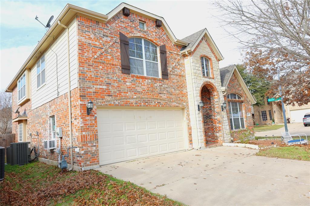 8765 Royalwood Drive