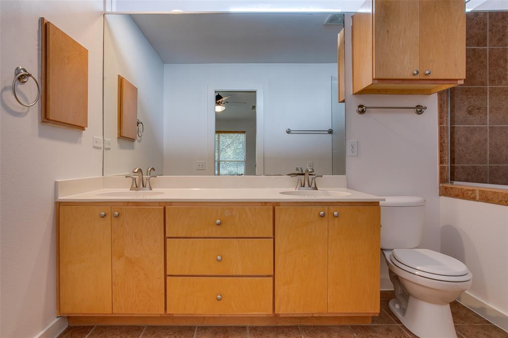 SAN JACINTO STREET TOWNHOMES - Residential