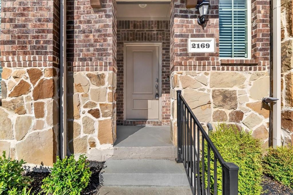 2169 Steer Creek Place
