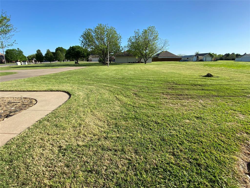 428 E Tripp Road