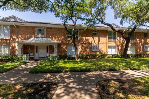 6060 Averill Way D Dallas TX 75225