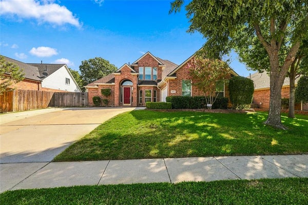 1204 CRESTVIEW DR, BEDFORD, TX 76021 - Image 43b08bb520fdb2f51ba2e92b4706d296/1831585367
