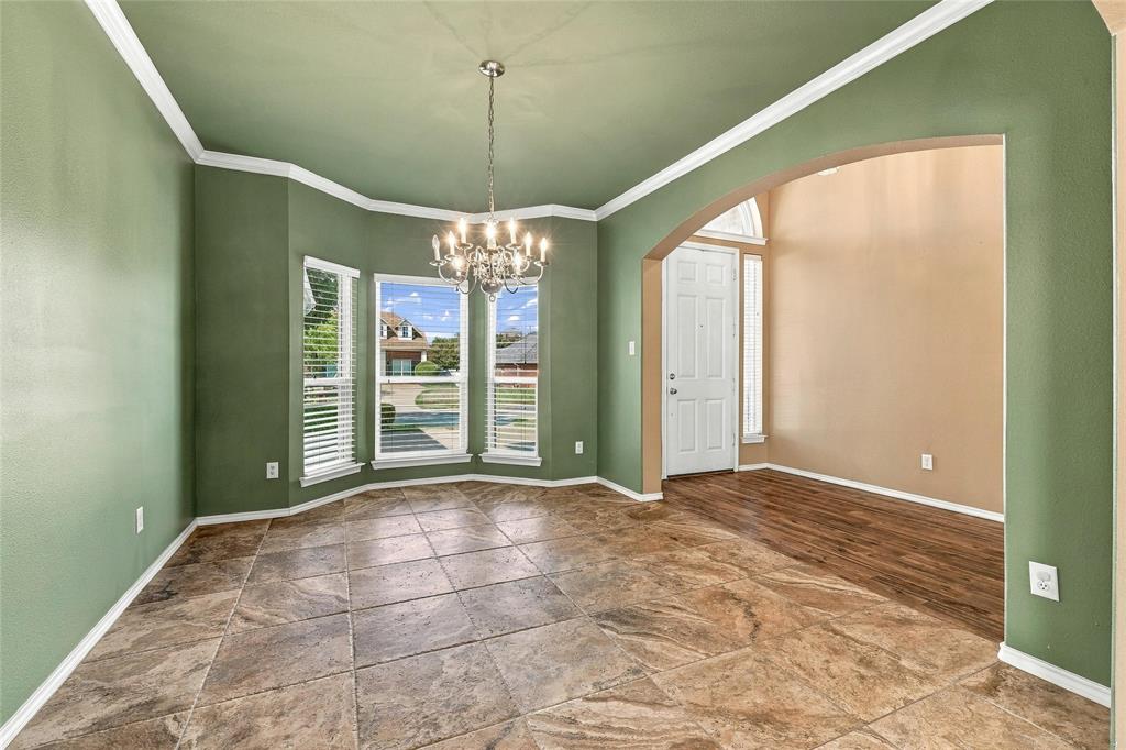 1204 Crestview Drive