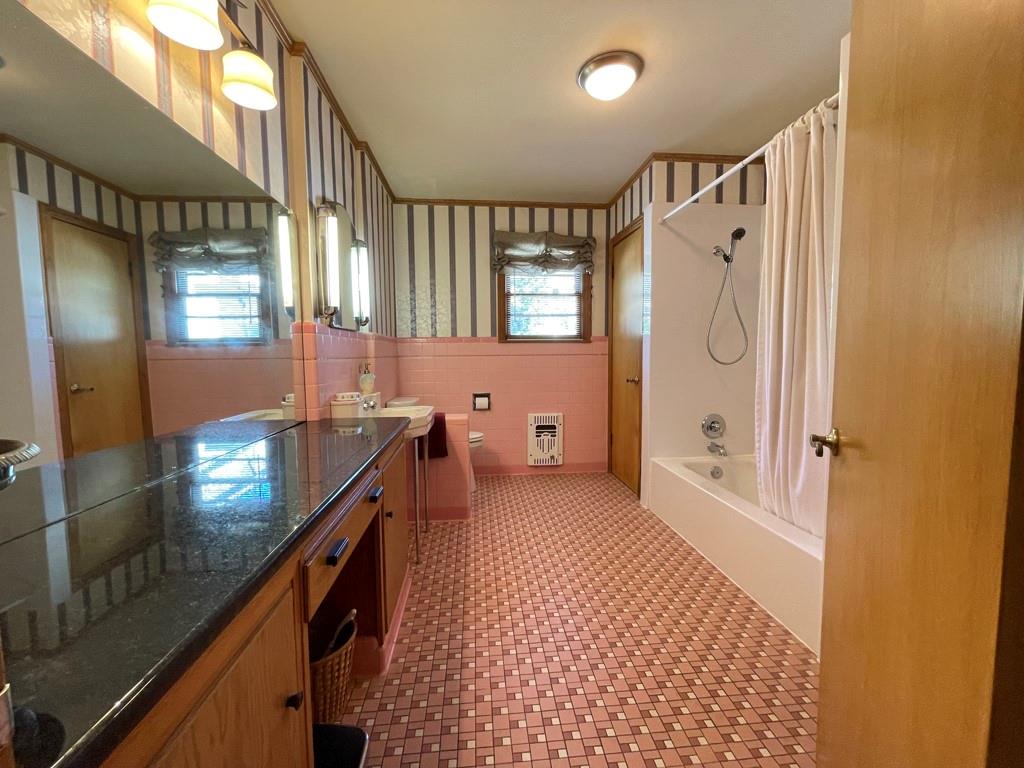 Park Hlnd Residential - Commercial Sale