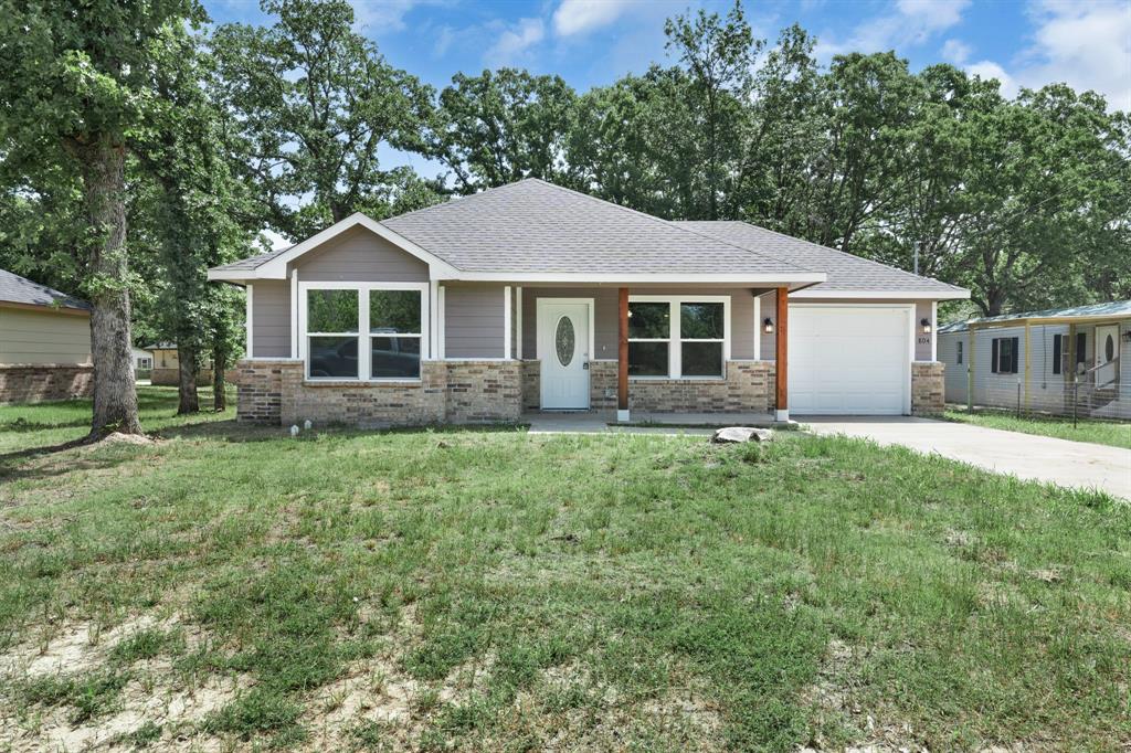 804 Hemlock Drive