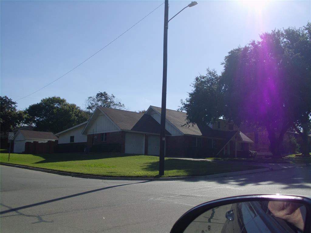 4224 Grand Lake Drive