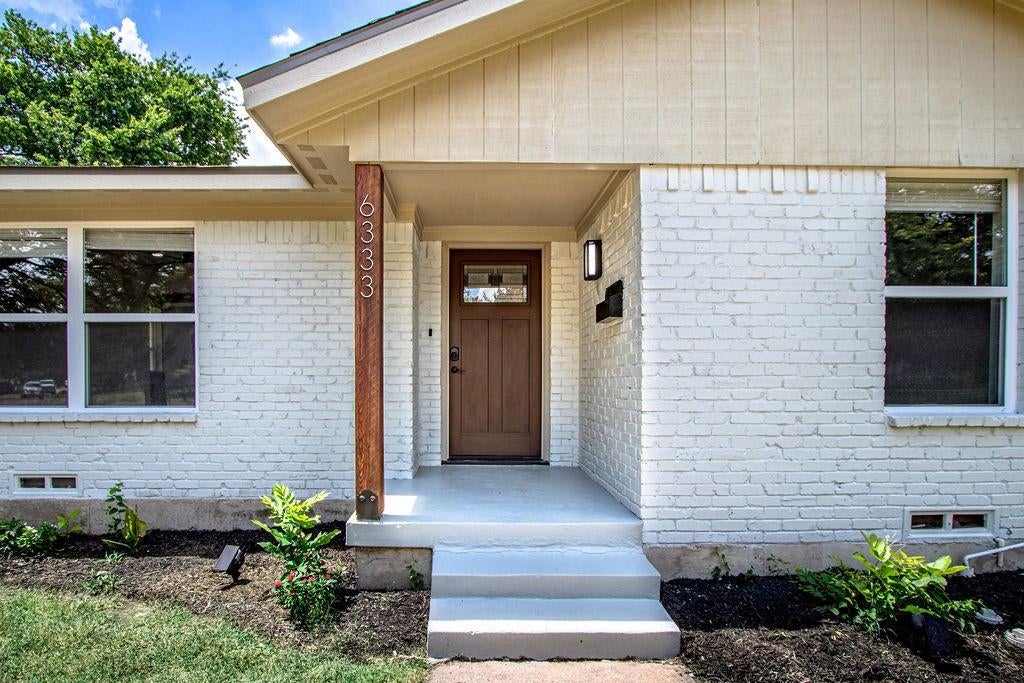 6333 Symphony Lane