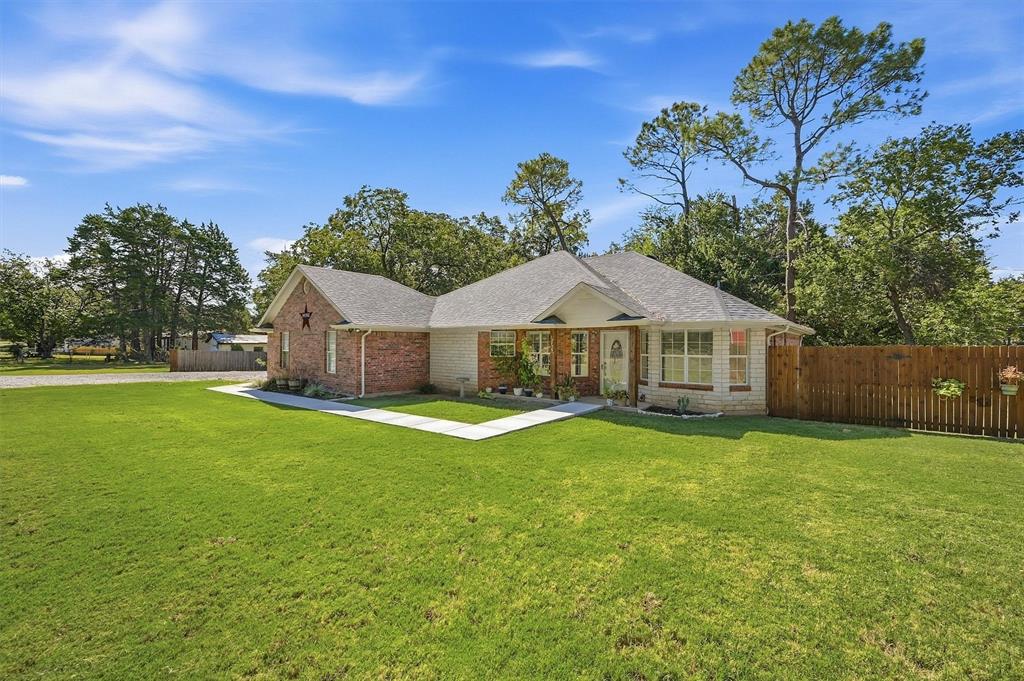 173 Graves Circle