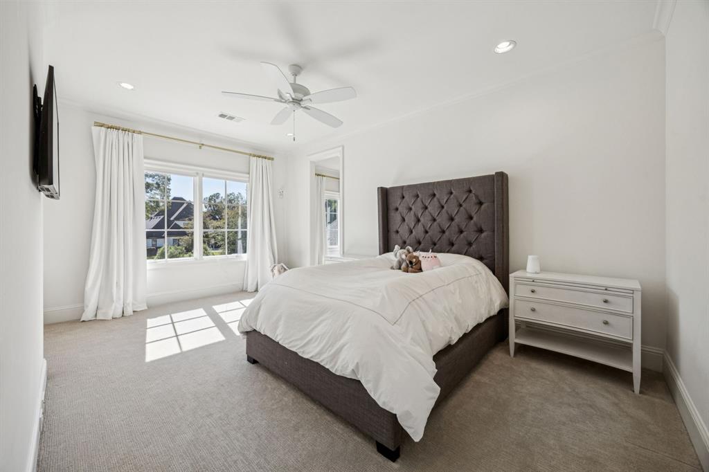 Crestmanor Estates - Residential