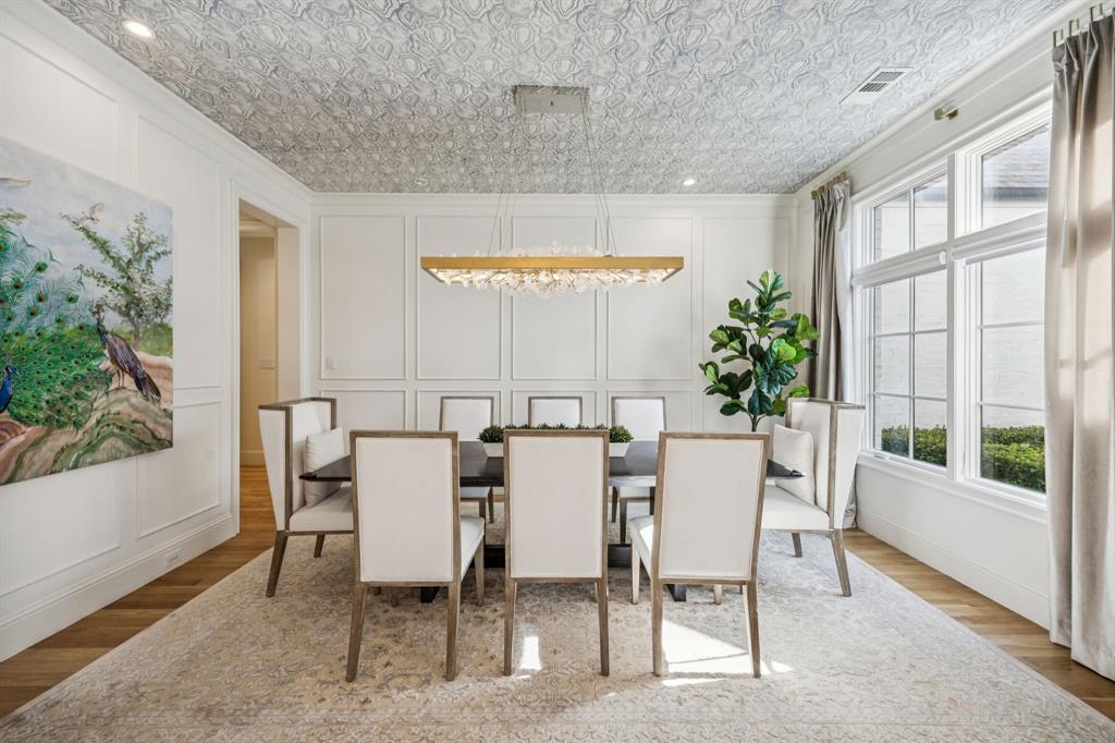 Crestmanor Estates - Residential