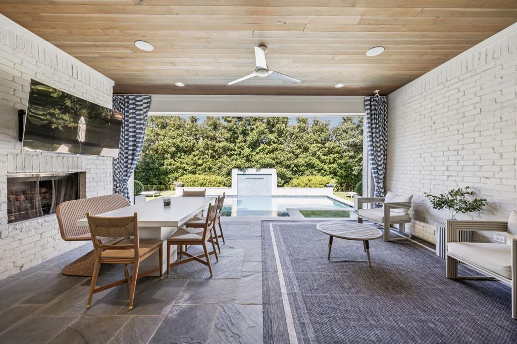 Crestmanor Estates - Residential