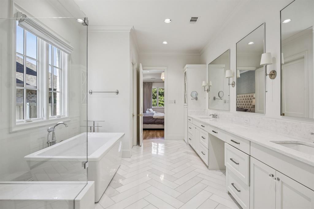 Crestmanor Estates - Residential