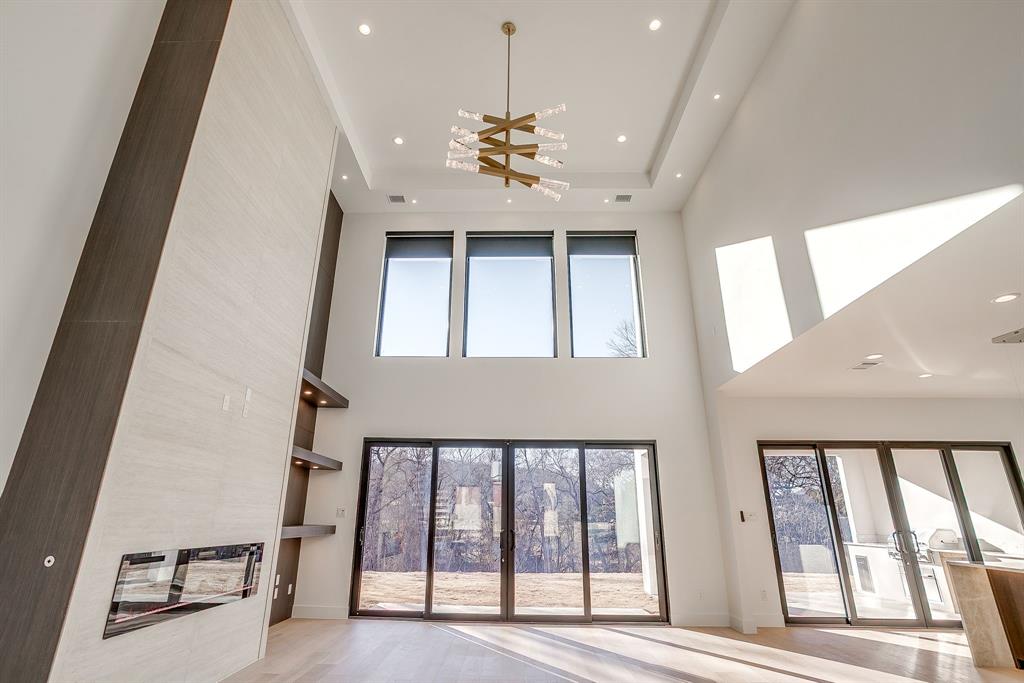 Lake Ridge - Residential