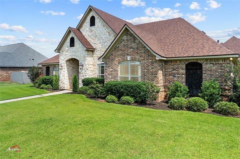 A home in Benton