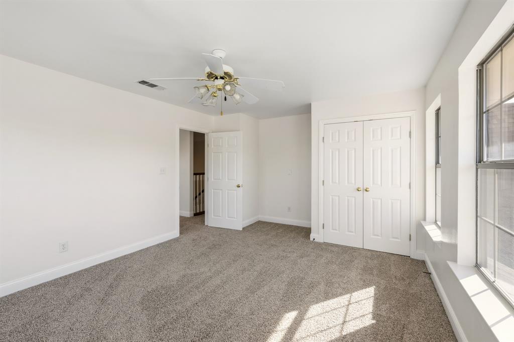 Mountain Valley Lake Tr - Residential