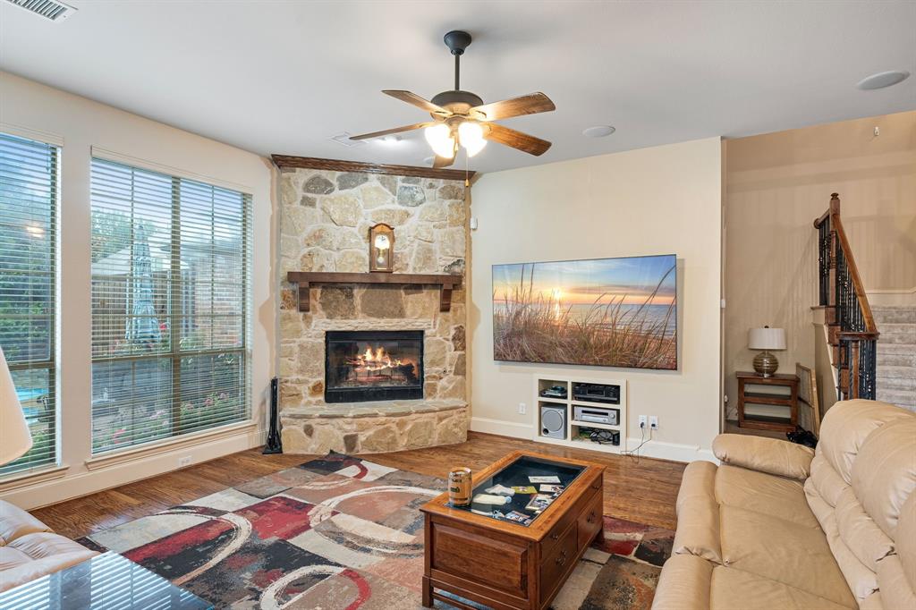1312 Kerrville Drive